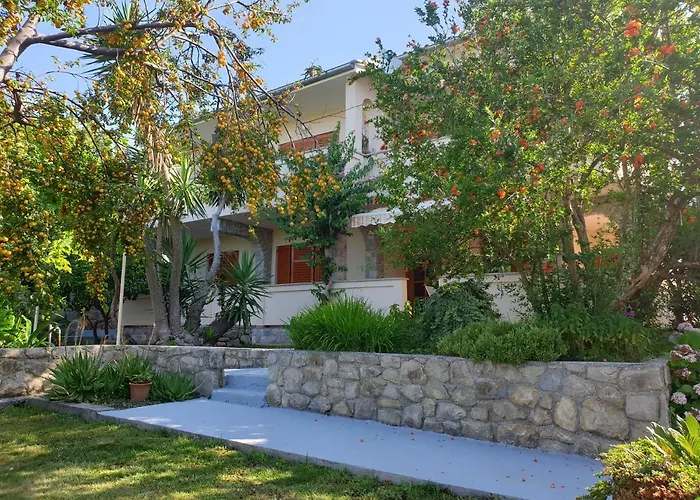 Apartments Davorka