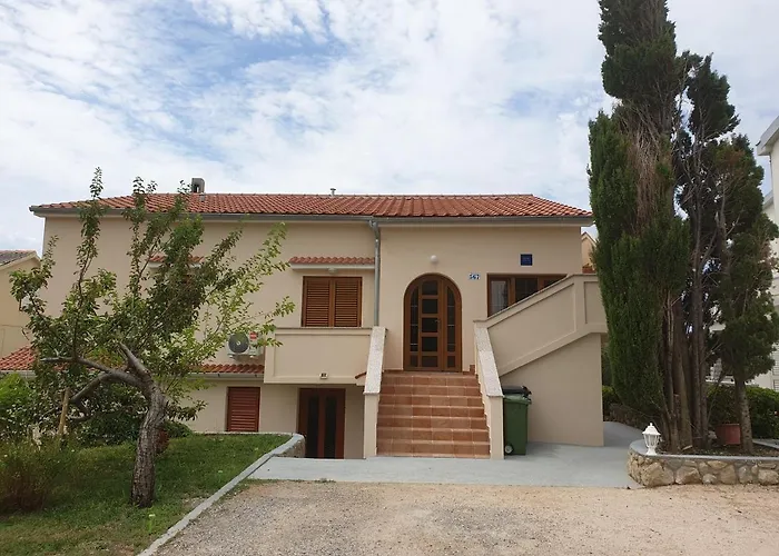 Apartments Davorka